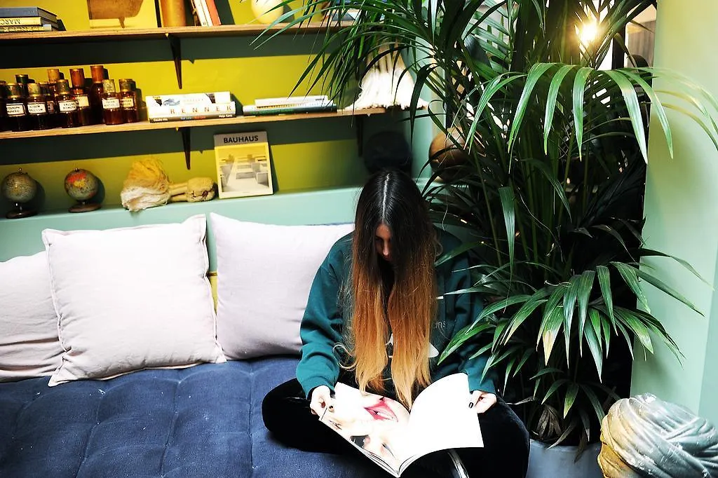 Coq Hotel Paris Fransa