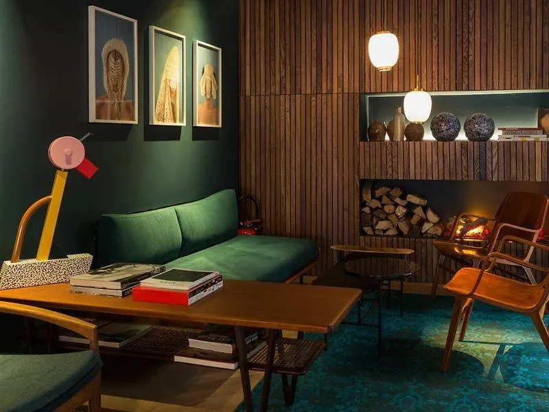 Coq Hotel פריז צרפת