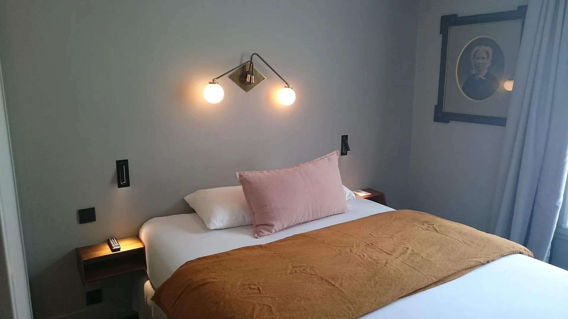 Coq Hotel פריז
