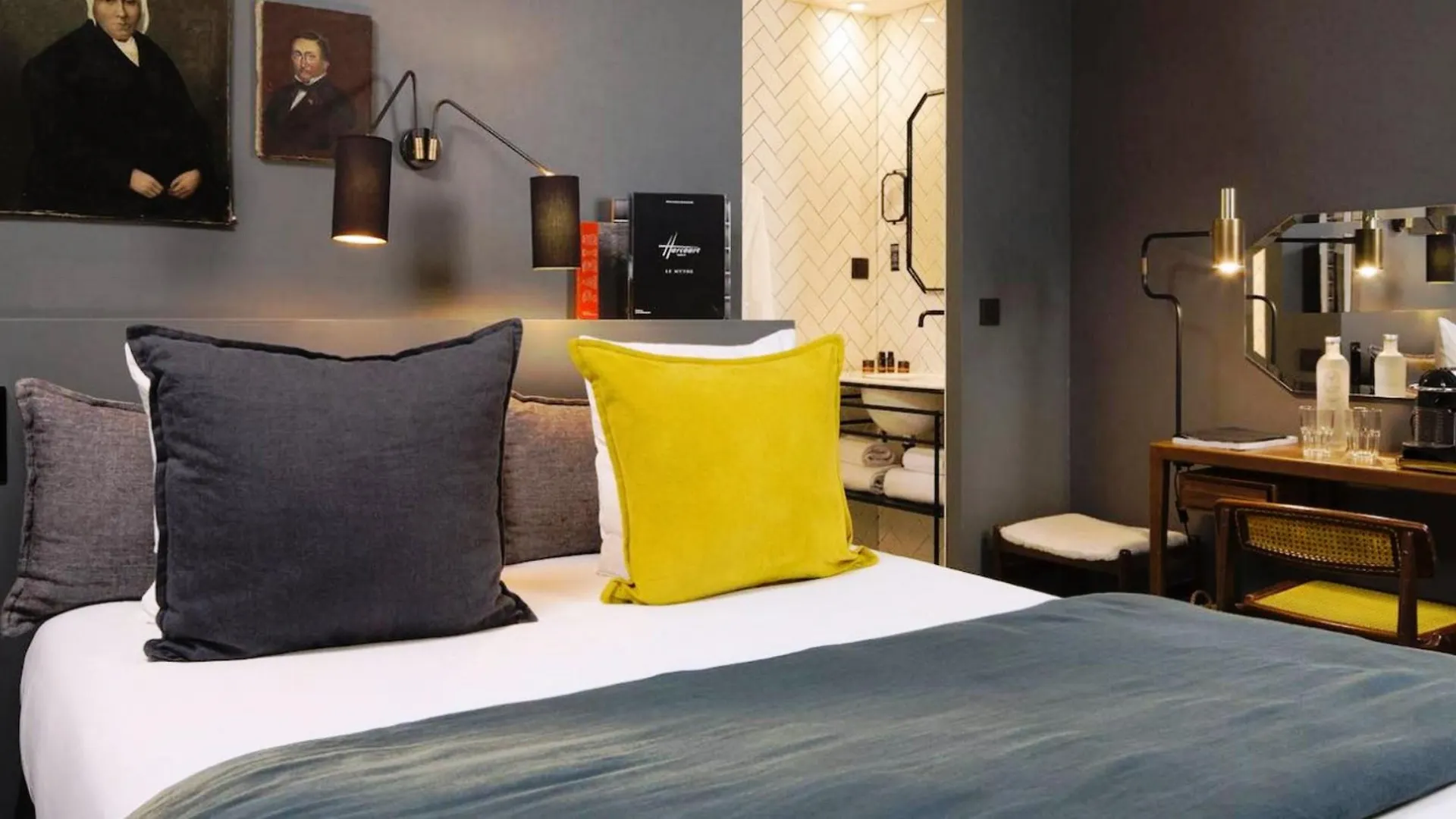 Coq Hotel פריז