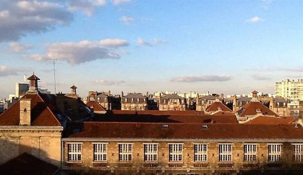 Coq Hotel Париж