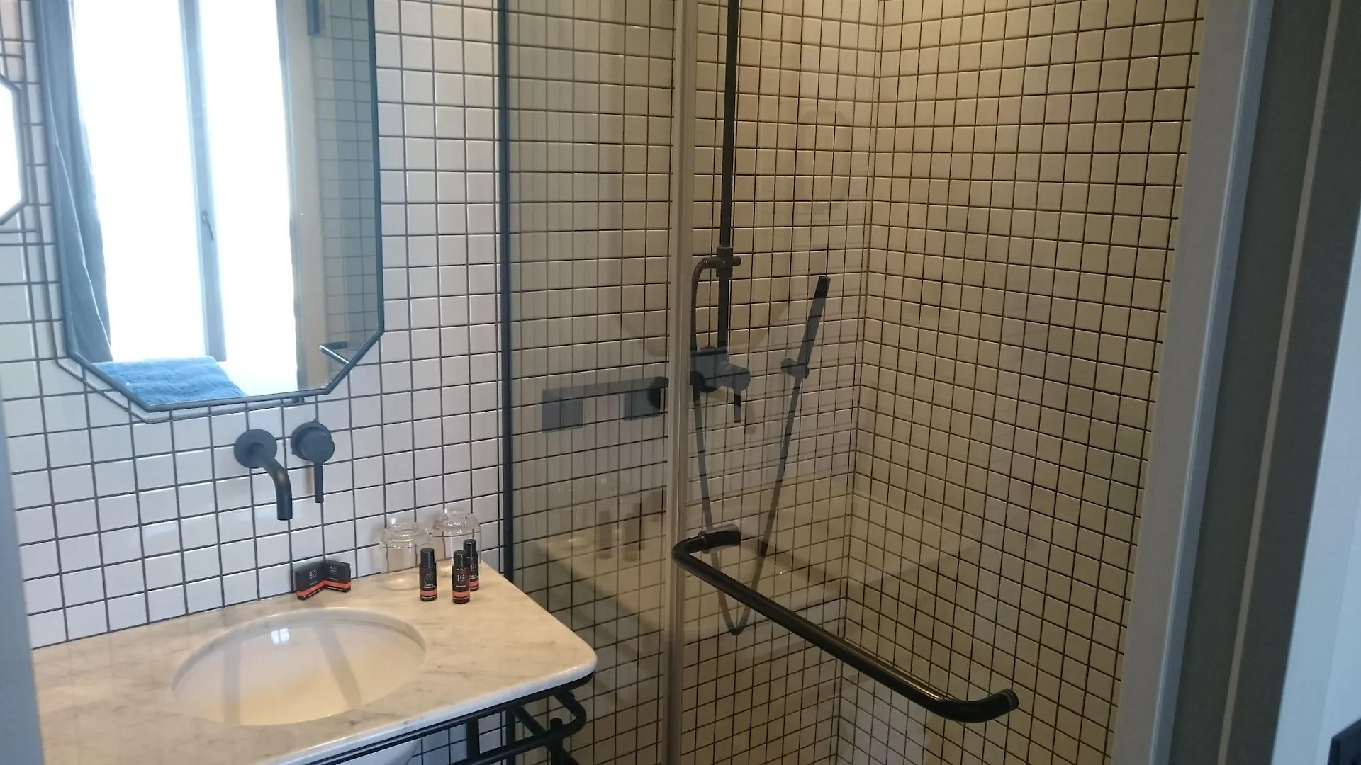 Coq Hotel Paris France